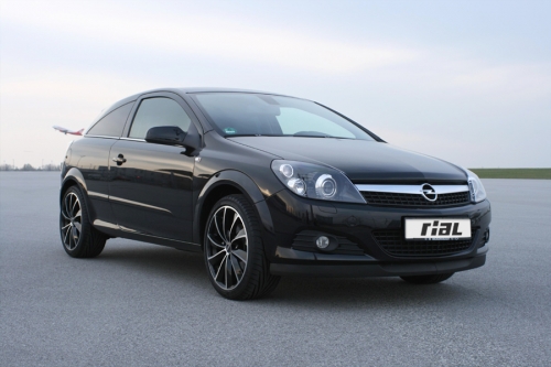 Tyres and Wheels for Opel Astra H - prices and reviews